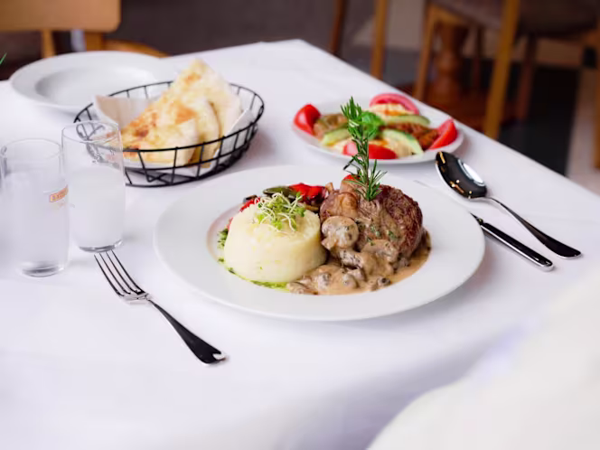 Octogon Restaurant - 0