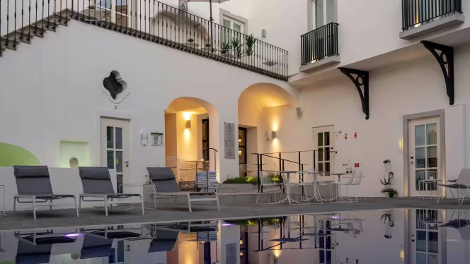 1556 Restaurante & Bar - 0