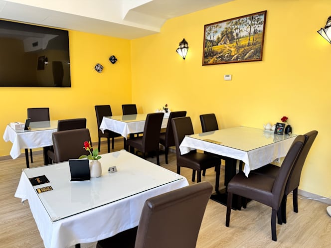 Tarim Uigur Restaurant - 6