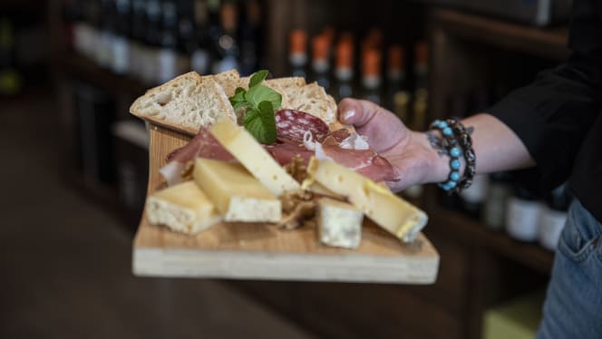 Il Negozio Wine Restaurant - 2