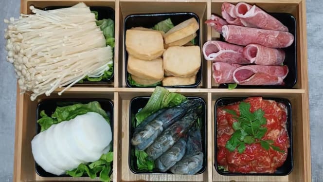 Restaurante Huang Table Barbecue & Hot Pot Porto - 1