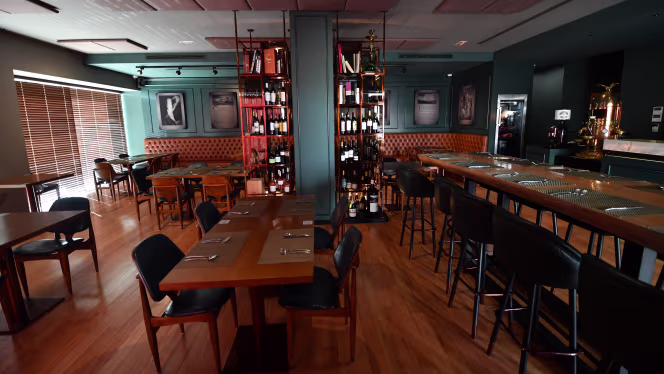 Tapper  Fine Food and Special Drinks - 0