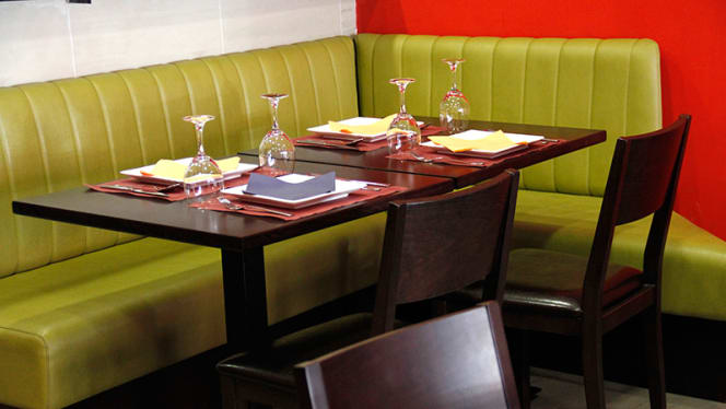 Indian Bombay - Madrid - 0