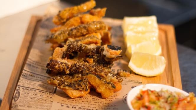 Quirinu's Wine & Grill - 6