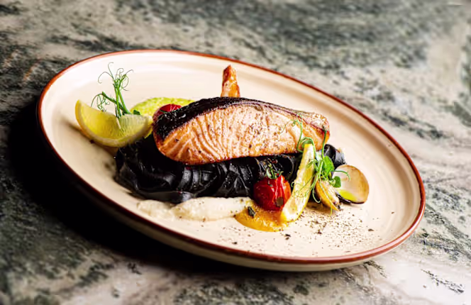 HOŻA Argentine Steakhouse - 2