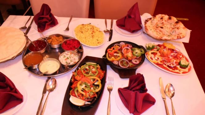 Kaniz Restaurant Heathrow - 5