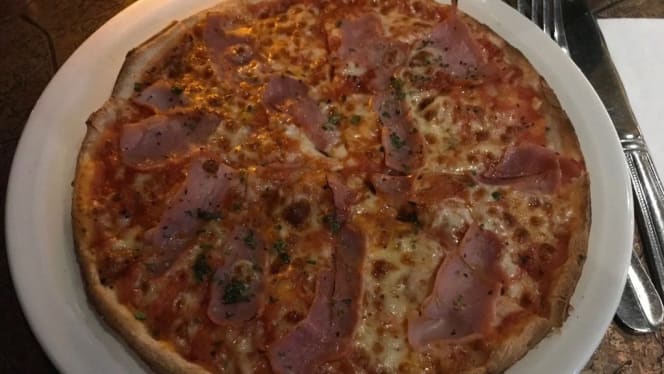 Ciro's Pizza Pomodoro - Italian Restaurant & Bar - 4