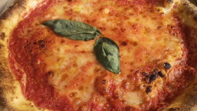 Da Charlie Pizzeria - 1