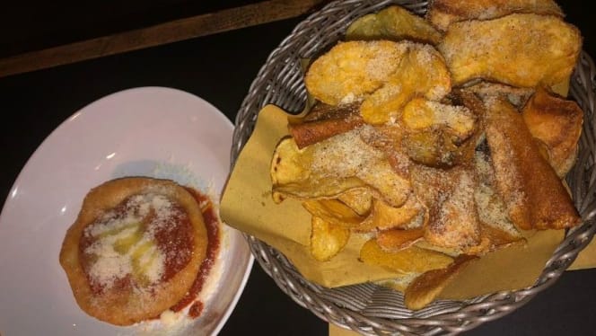 Da Charlie Pizzeria - 2