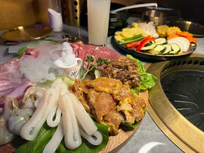 VIERUNDDREI – Korean BBQ & Asian Bowls - 2