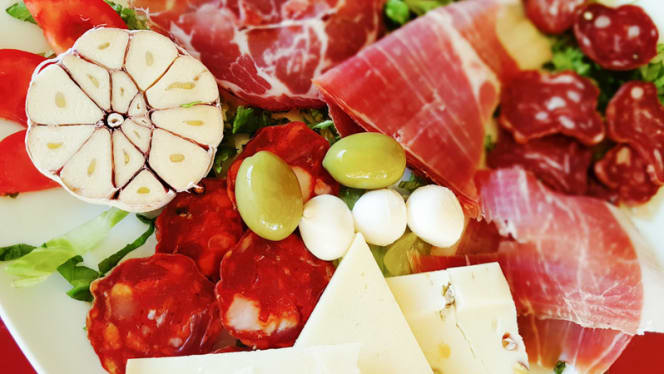 Rustelleria Meat and Beer - 4