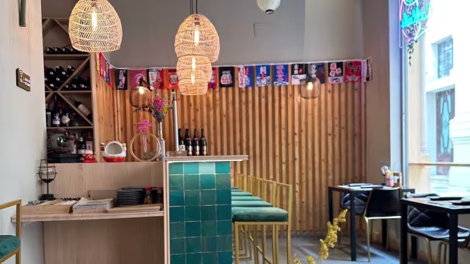 Restaurante Japonès Diseo Sushi & Ramen - 0