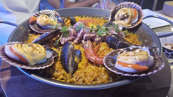 ZenZero Gastro Restaurant Cocktail Bar - 2