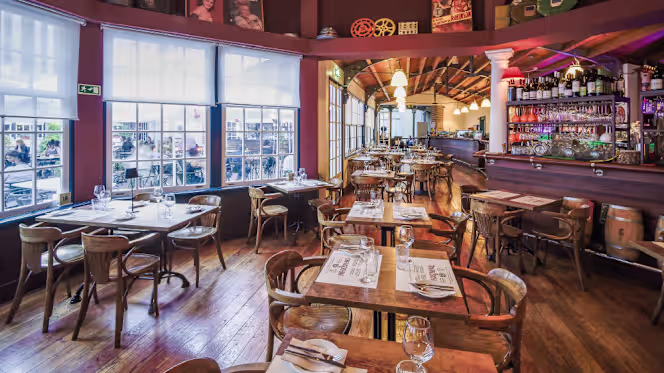 39 Degraus - Cinemateca Portuguesa - 0