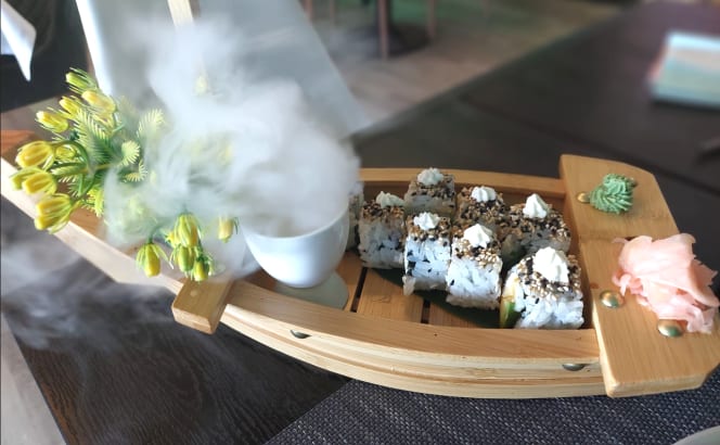 WABI-SABI Sushi japonés - 1