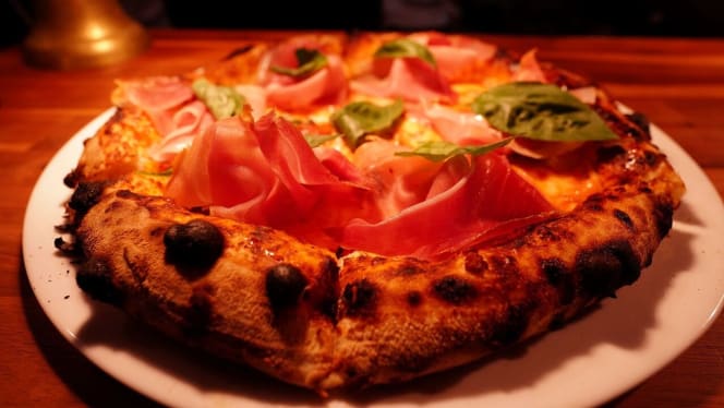 Giulianos Pizza & Pizza - 1