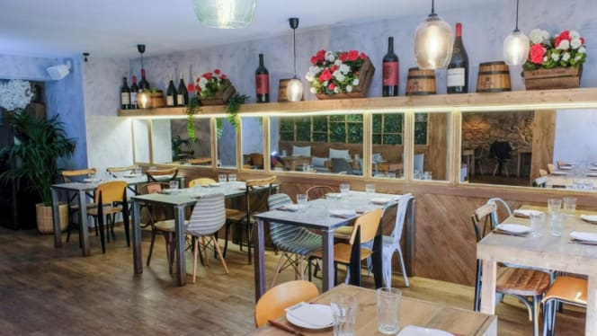 Parlament  Cuina de Barri - 0