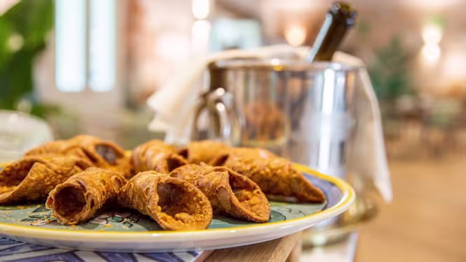 Bianca Restaurant - 5