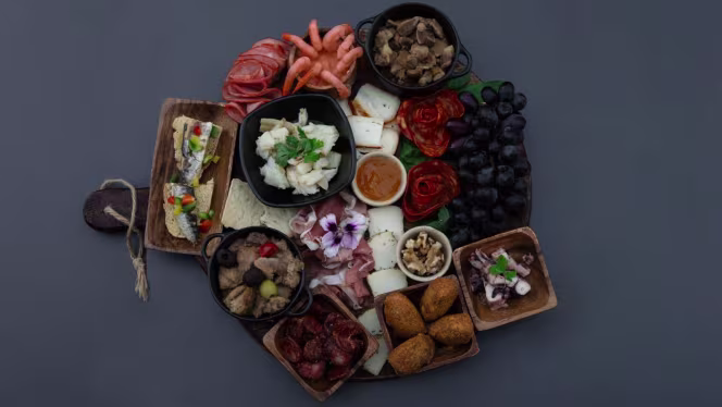 Comendador Bar & Bistrô - 1