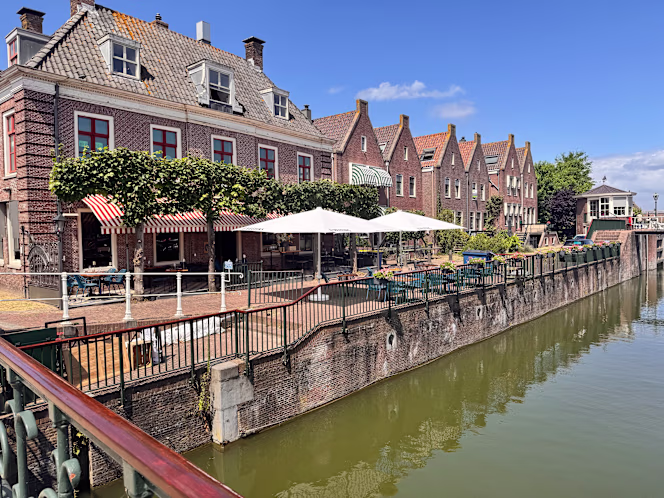 Ruis aan de sluis - 6