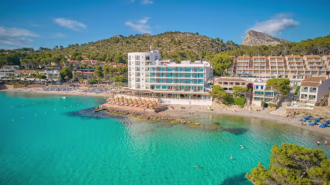 Aqua Beach Club - 6