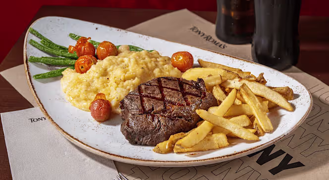 Tony Romas DistritoF - 1