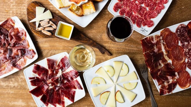 Casa Manolo Putney - 6