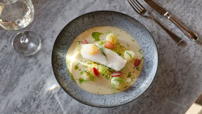 Dining at Centurion Club - 3