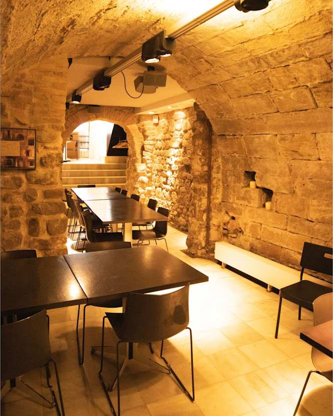 Cubics Restaurant - 1