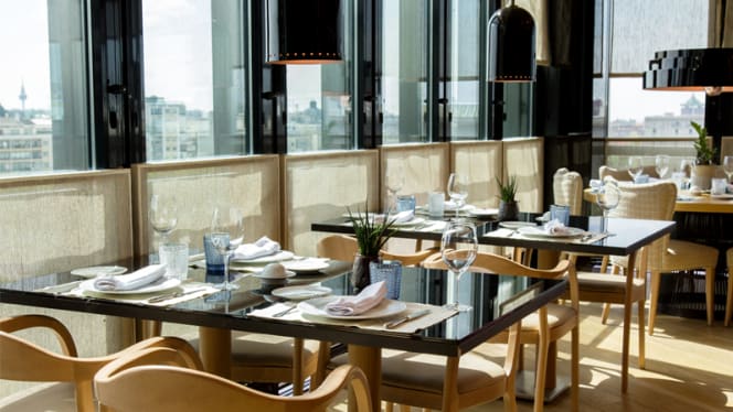 Las Nubes de Castellana - El Corte Inglés - Madrid - 7