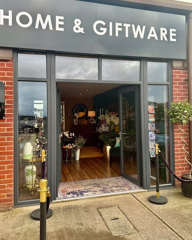 Margo & Plum Cafe - 2