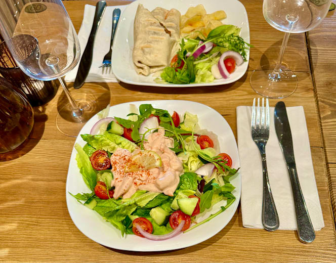 Margo & Plum Cafe - 6