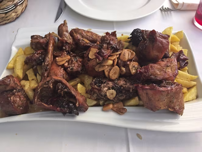 RESTAURANTE LAS LAGUNAS - 3