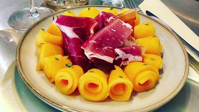 Gare Aux Vins - Paris - 5