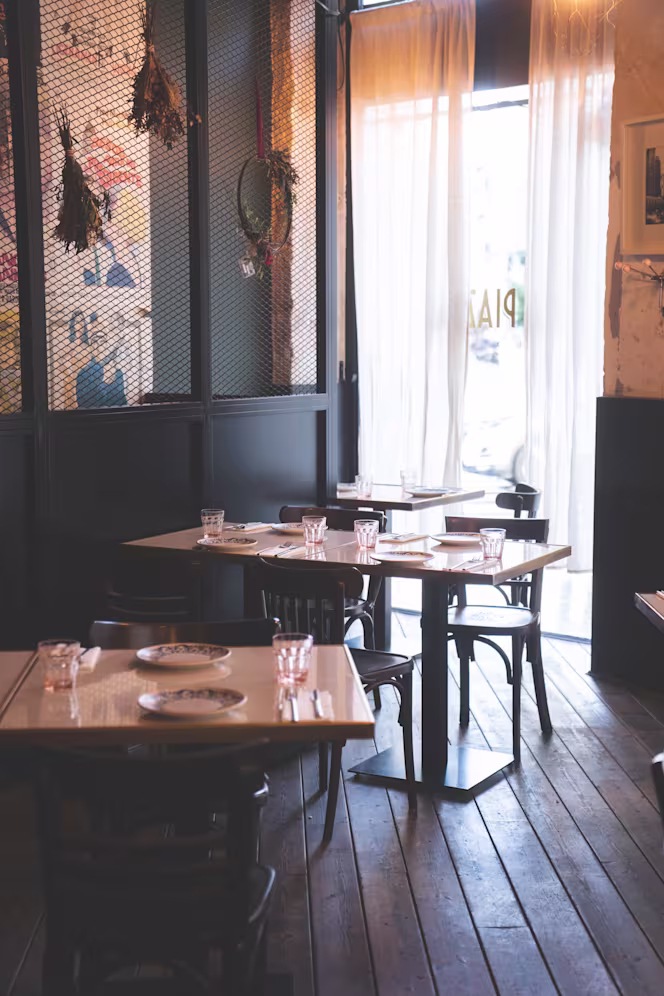 La Piazza Correos - 6