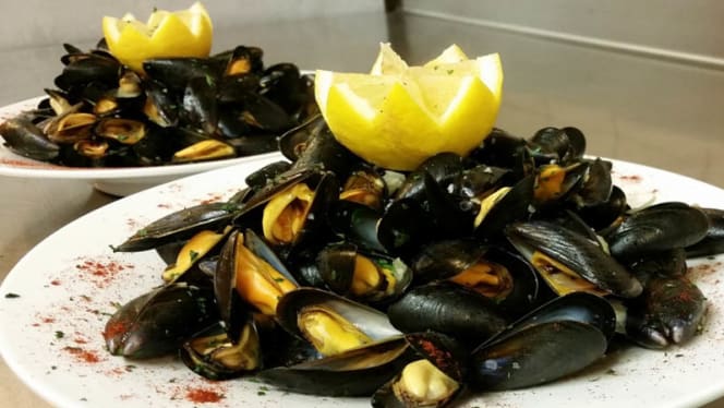 Chez John The Roadhouse - Territet - 7