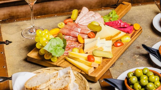 Maltby Street Wine House - 5