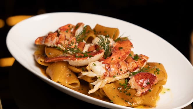 Mistress of Mayfair - 3