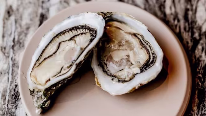 Mistress of Mayfair - 6