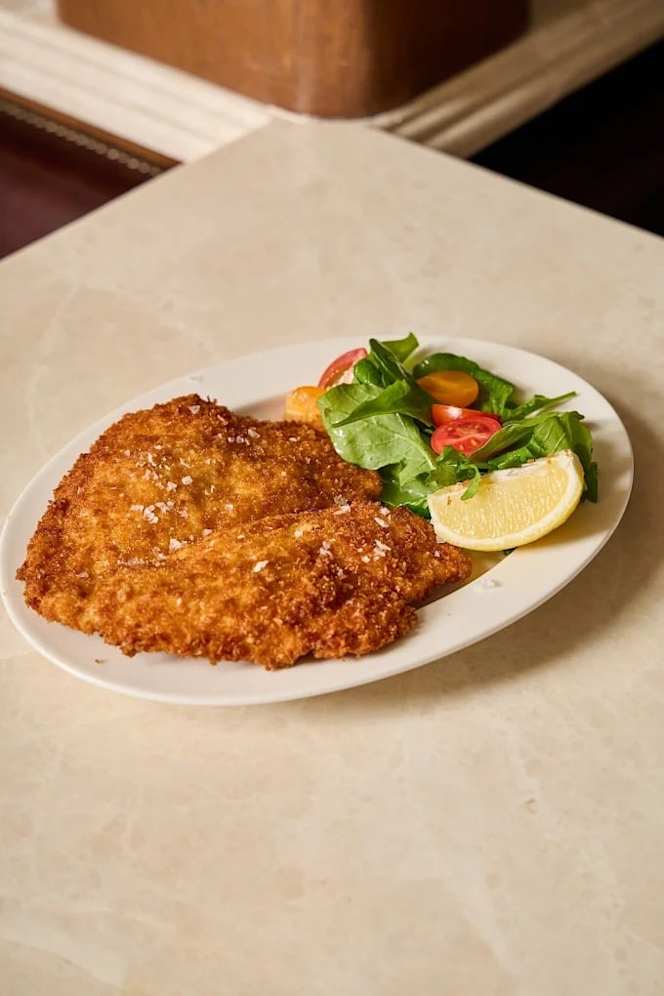 Central Gastro Pub - 1