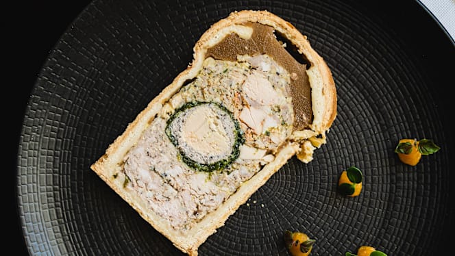 Château Belmont The Crest Collection - 1