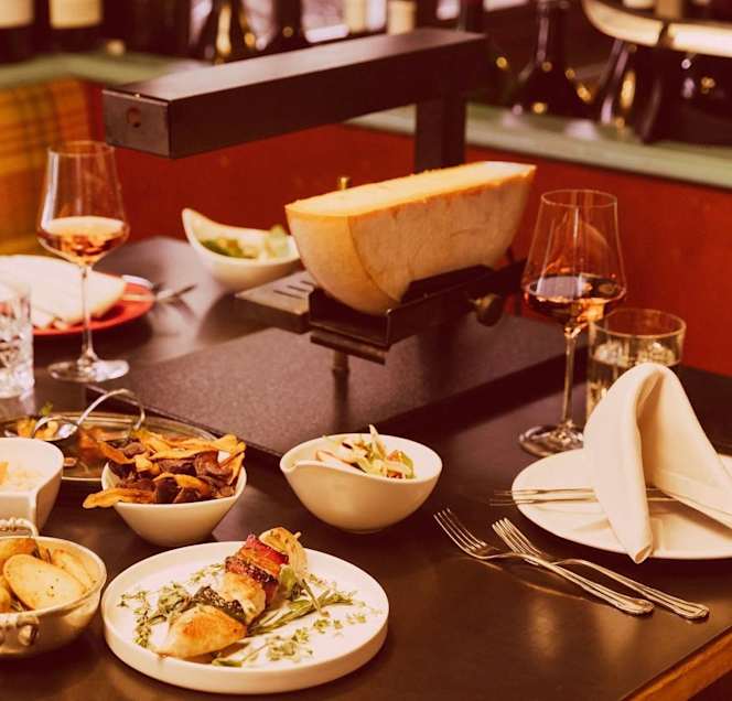 Raffl's Sticky Fingers - 5