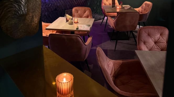 Flamingo's Gastro & Cocktailbar - 4