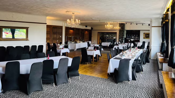 The Eagles Hotel - 4