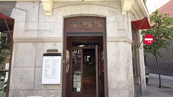 Secrets - Chueca - 8