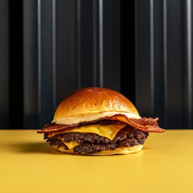 Xpecado Smash Burger Sevilla - Viapol - 4