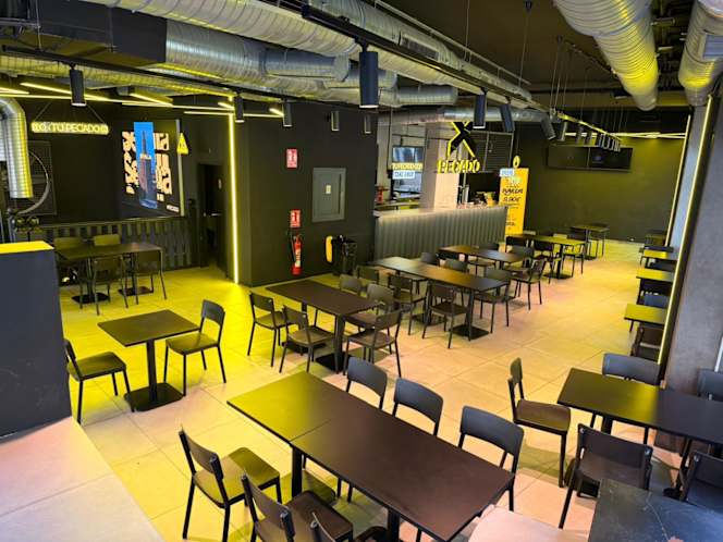 Xpecado Smash Burger Sevilla - Viapol - 0