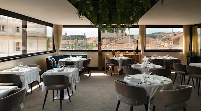 Restaurant Panoramique by Le Roof - 0