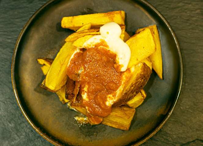 Amades Restaurant - 5