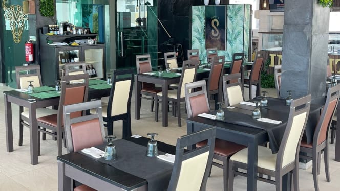 Infinity -  Steakhouse - 9